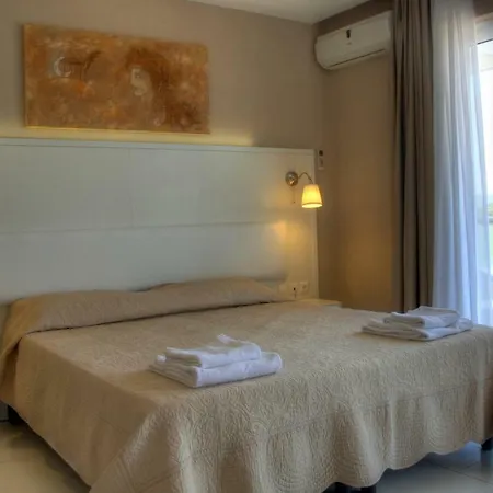 Sidari Beach Hotel Hotel 3*