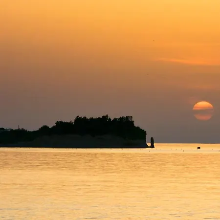 Sidari Beach Hotel 3*